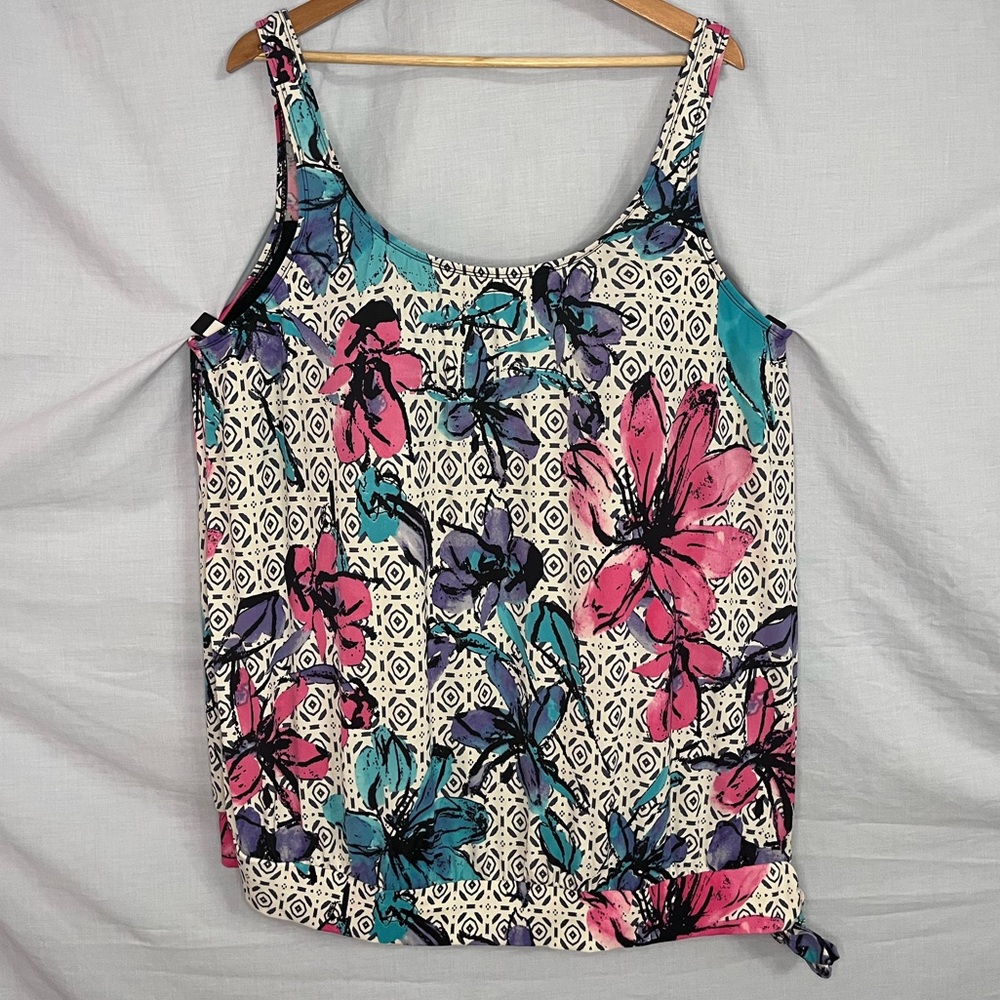 Swimsuits for All Floral and Tribal Pattern Side Tie Blouson Tankini - Size 26
